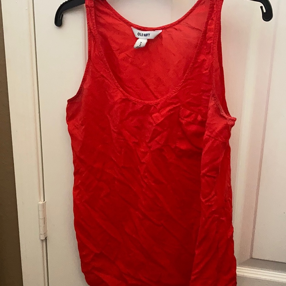 FINAL MARKDOWN Old navy tank top medium